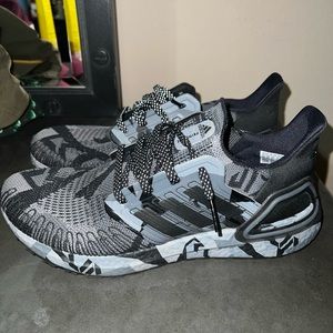 Brand new ultra boost digital camo size 11